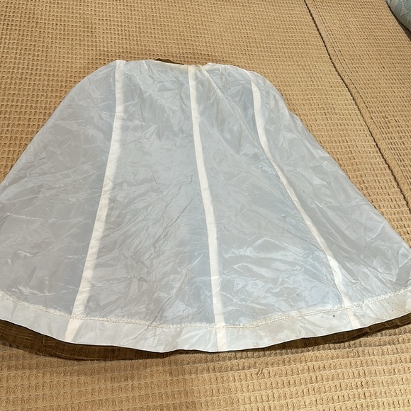 VINTAGE Brown Corduroy Cape / Poncho Wooden Buttons Sz Women’s Small / Med Cloak - Picture 11 of 16